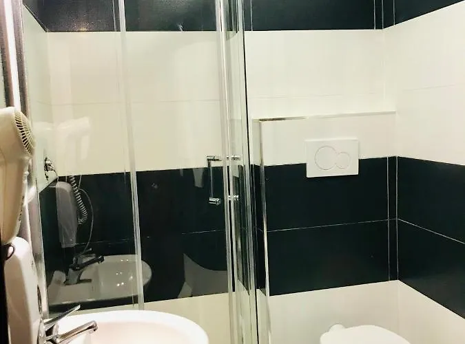 Down-Town Termini Guesthouse Gasthof